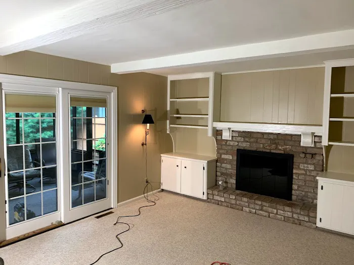 Custom Finish - Painting & Drywall Picture 4