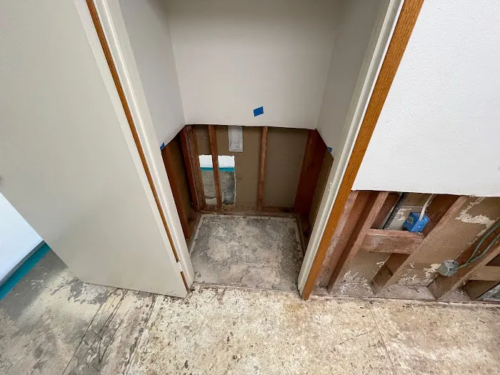 Hometown Restoration of Cincinnati Picture 9