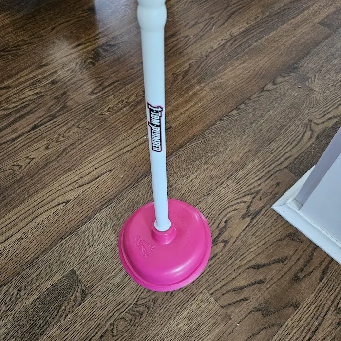 1-Tom-Plumber Picture 4