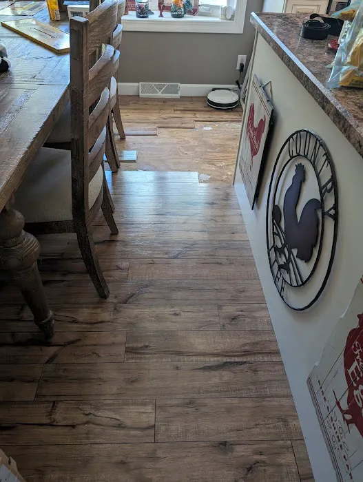 Hays + Sons Picture 5