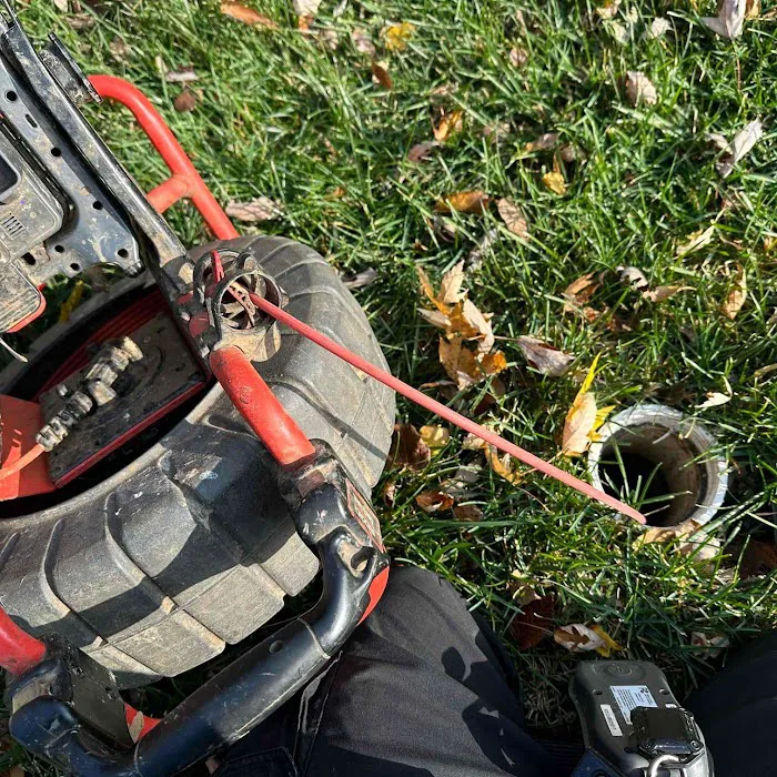 1-Tom-Plumber Picture 8