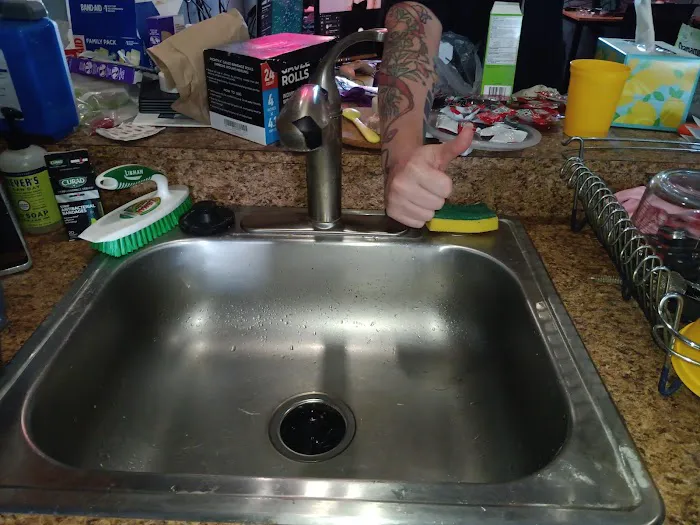 1-Tom-Plumber Picture 5