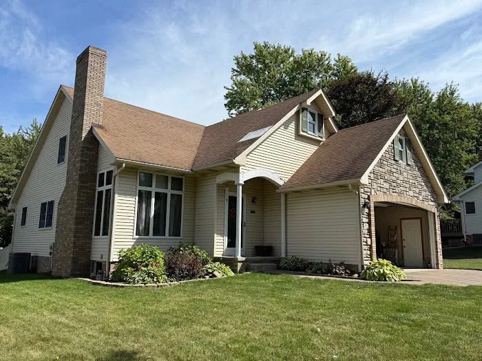 Leon Construction Inc. Picture 1