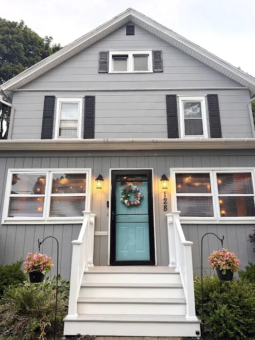 Monroe and More, LLC Picture 4