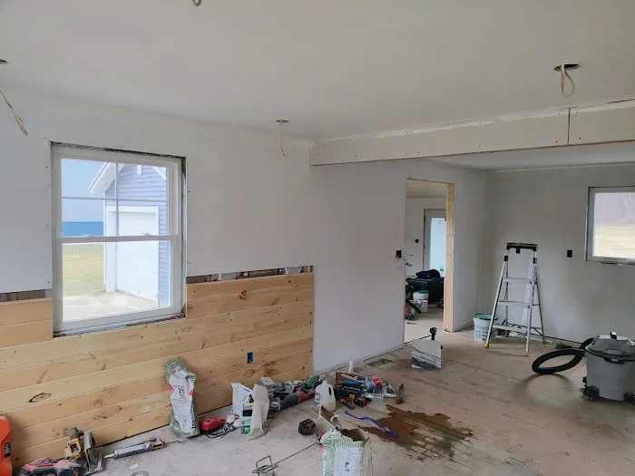 Monroe and More, LLC Picture 3