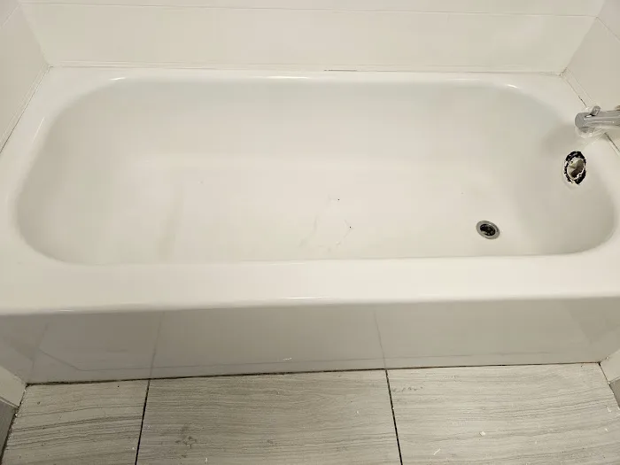 Astonoshine Refinishing Restoration and Cleaning Services Picture 4