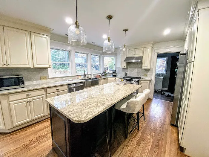 Flawless Finishes Painting and Restoration LLC Picture 2