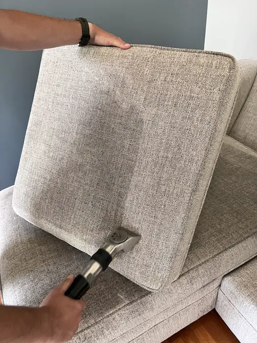 Aladdin's Carpet Cleaning - Buffalo NY Cleaner | Rug, Upholstery, Tile & Grout, Hardwood Floor Cleaning Services Picture 4