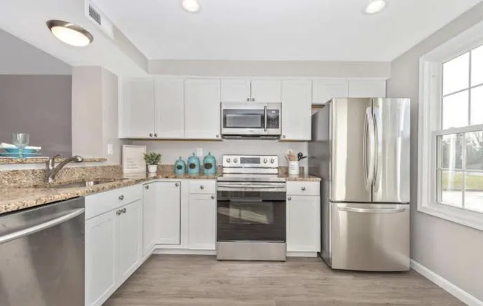 Water Damage Restoration Services Picture 1