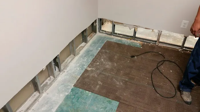 KLEEN N TEAM Picture 3