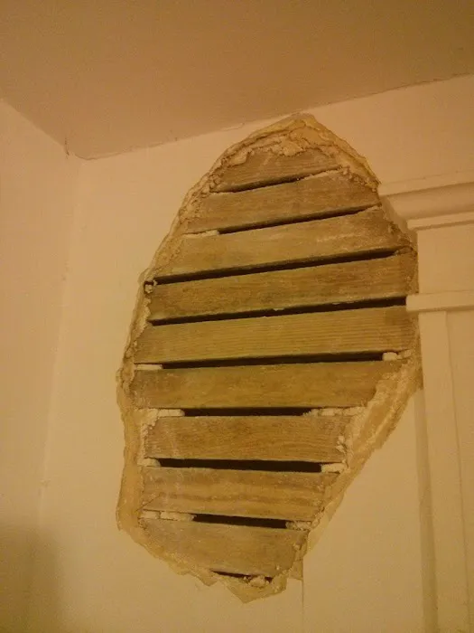 Hole in the Wall Repair Services Picture 10