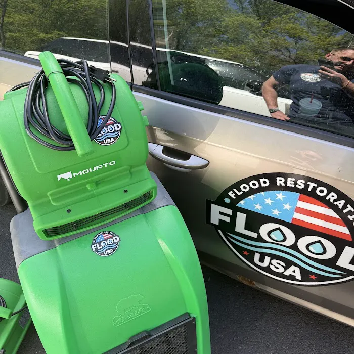 Flood USA - Water Damage Restoration Services Picture 2