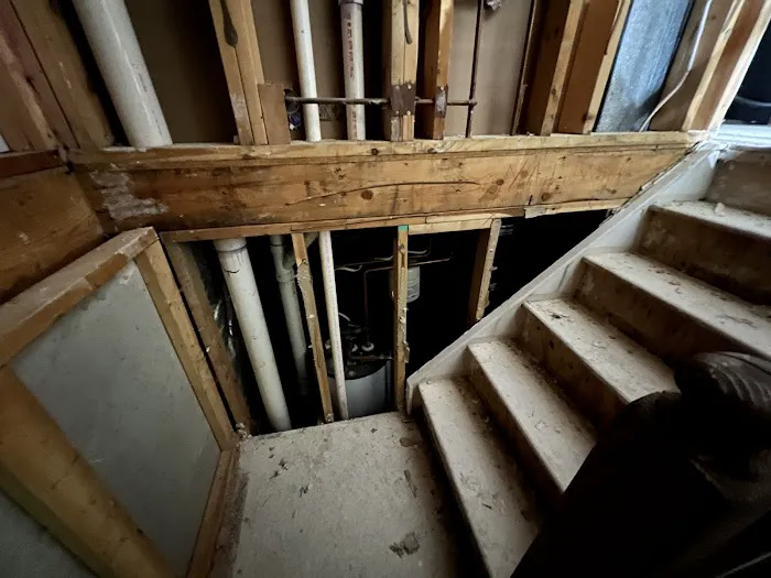 Flood Tech 3 - Water Damage Restoration Service Picture 8