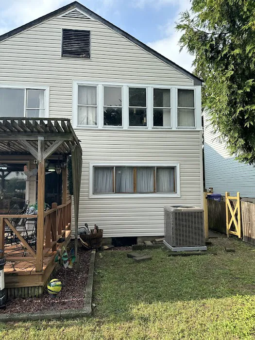 Home Tech Exterior Picture 4