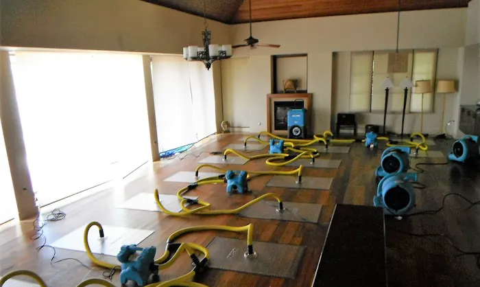 Rapids Flood Team Picture 3