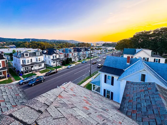 The Helping Company, LLC Picture 9