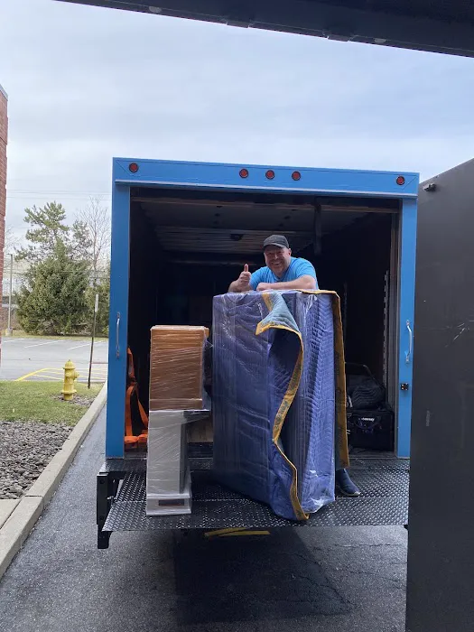 Blue Kangaroo Packoutz of Bucks/Lehigh Picture 1