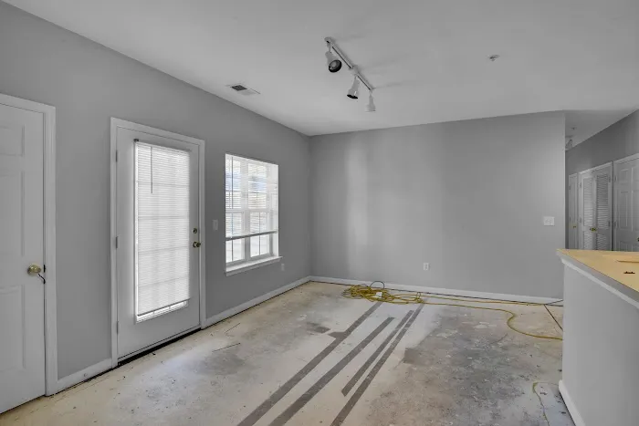 Professional Building Maintenance Picture 3