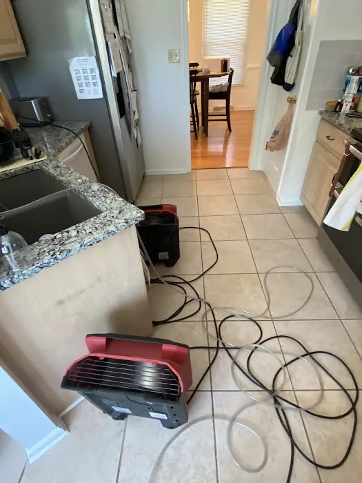 The Crew Cleaning & Restoration of Lynchburg Picture 4