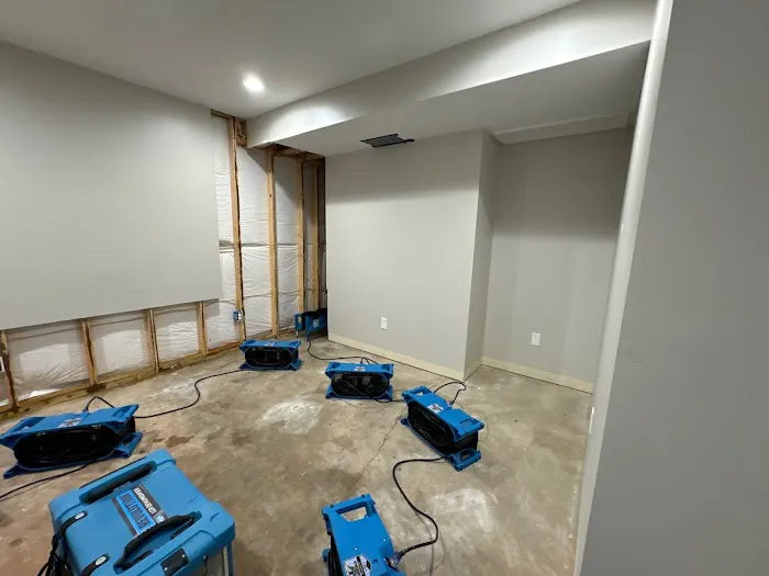 Apex Restoration LLC Picture 1