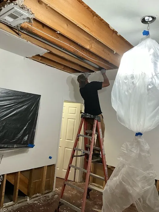 Reyes Restoration Picture 8