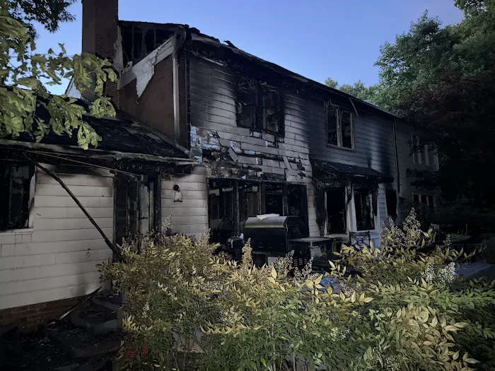 911 Boardup Restoration Company Picture 7