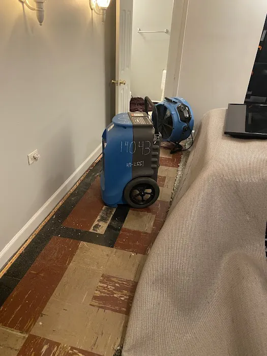 Urgent Water Picture 4