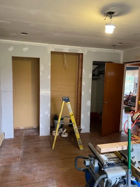 ATZ Home Improvement Cleanup Picture 1