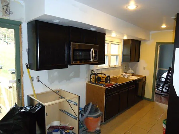 Charles R. Price, Jr. - Fire & Water Damage Restoration Contractor Picture 4