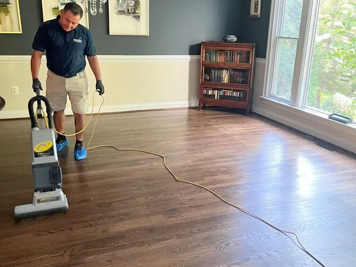 Voda Cleaning & Restoration Picture 3