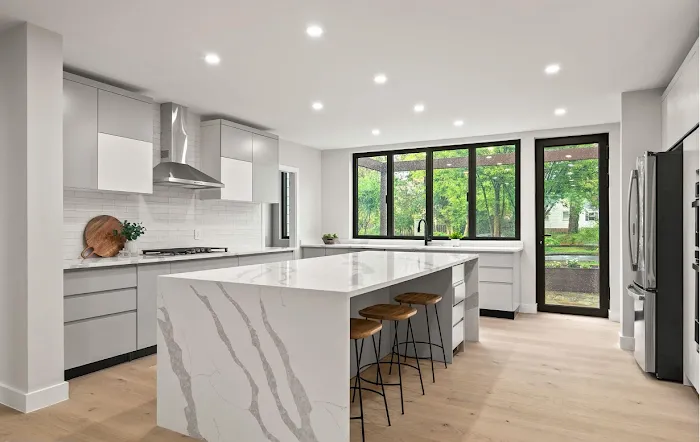 AZ HOME IMPROVEMENT LLC Picture 7