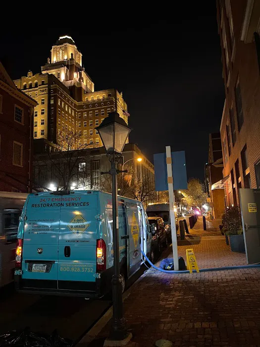 1-800 Water Damage of Newtown Picture 1