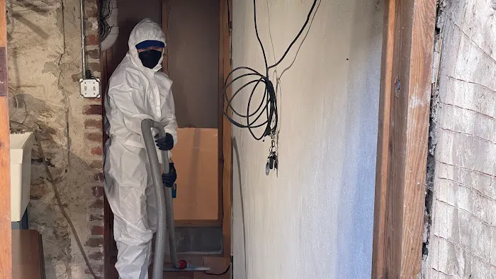 Bulldog Cleaning & Restoration Picture 7