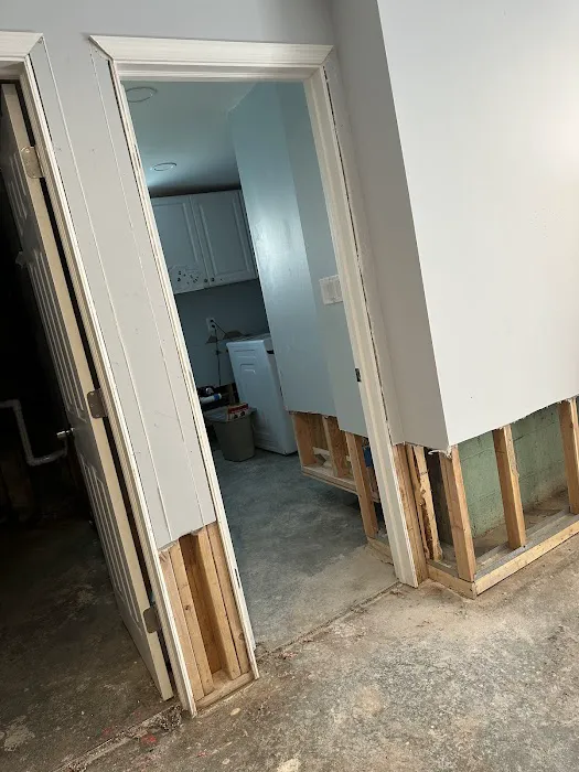 Royal Water Damage Restoration Picture 6