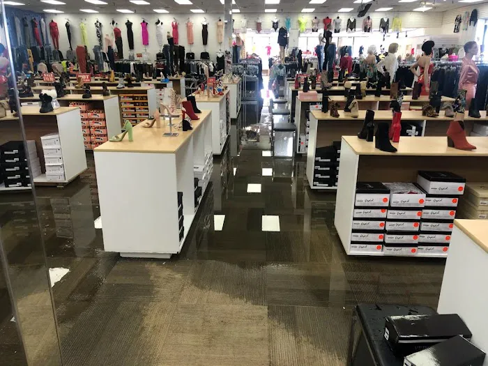 Royal Water Damage Restoration Picture 7