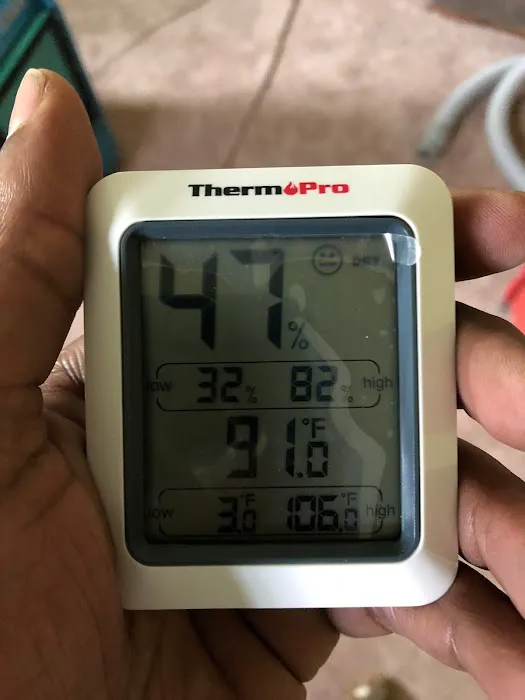 Advantage Mold Experts Picture 4