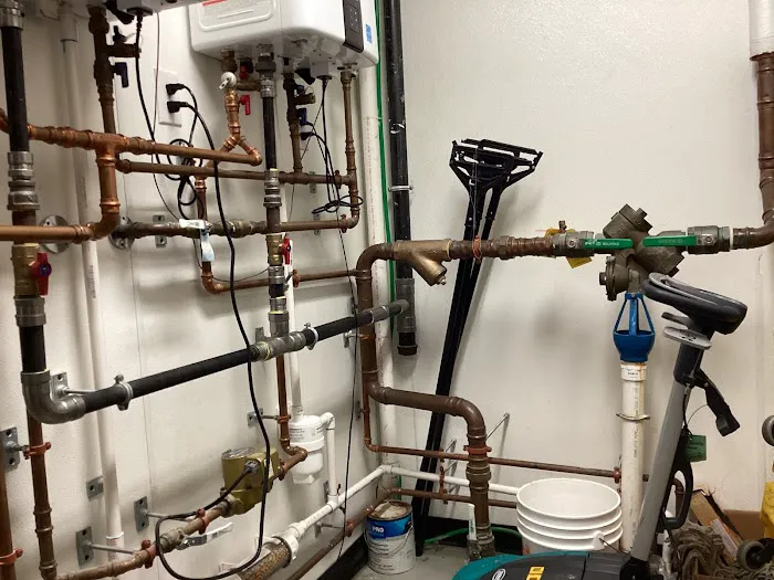 Leak Finders Picture 6