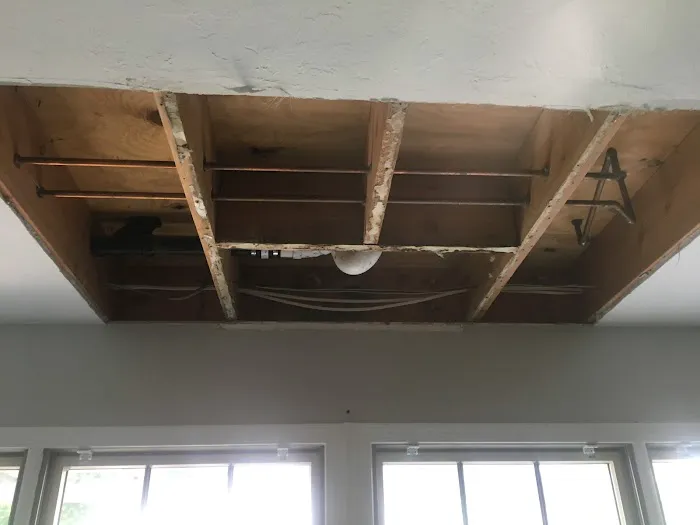 D.j.'s Cleaning and Restoration Services Picture 10