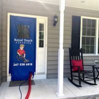 Royal Touch Cleaning ico