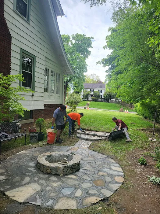 AEK CONSTRUCTION AND LANDSCAPE Picture 9