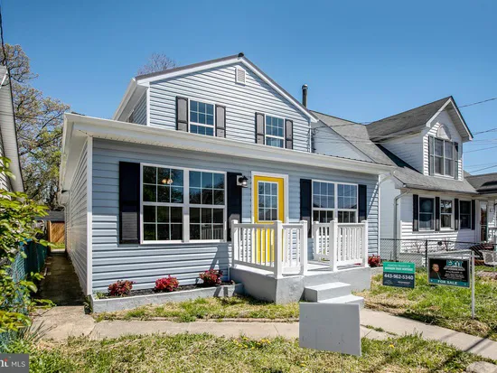 Jenkins Restoration and Remodel Picture 2