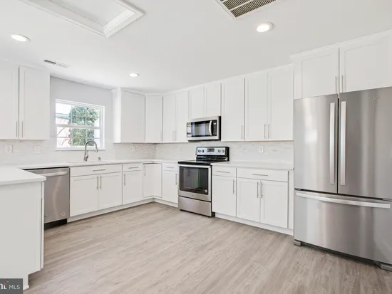 Jenkins Restoration and Remodel Picture 4