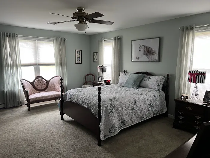 Snow's Painting Llc Picture 6