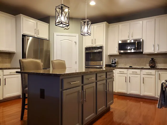 Snow's Painting Llc Picture 5