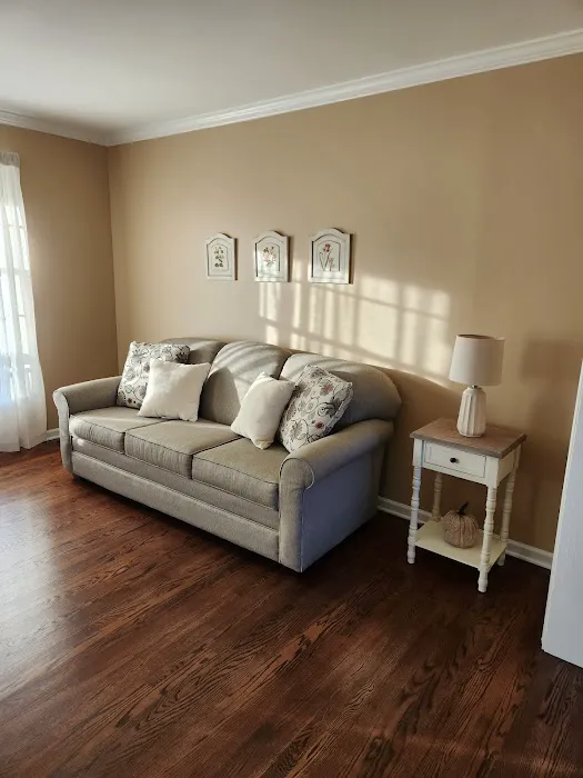 Snow's Painting Llc Picture 3