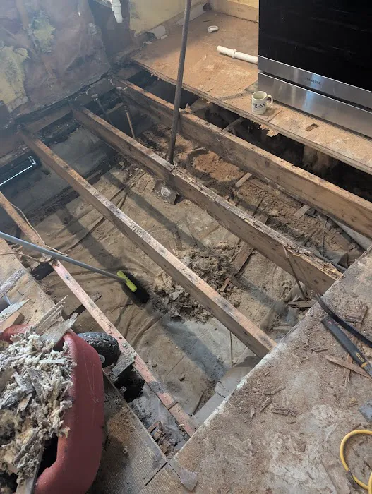 United Restoration, Inc Picture 9