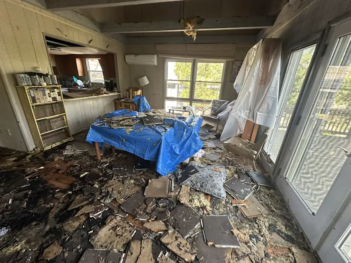 United Restoration, Inc Picture 10