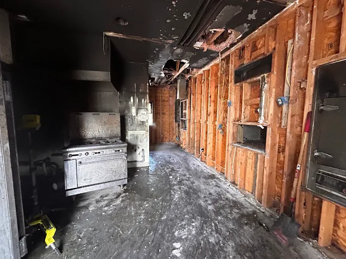 United Restoration, Inc Picture 3