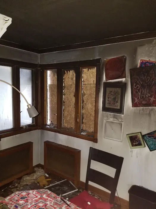 New York Emergency Board-Up Restoration Company Picture 1