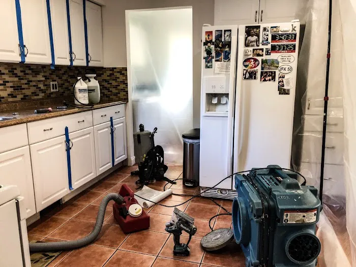 Hi-Tech Cleaning & Restoration Picture 1